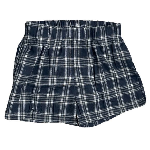 NWT Plaid Women's Pajama Shorts - Picture 1 of 4